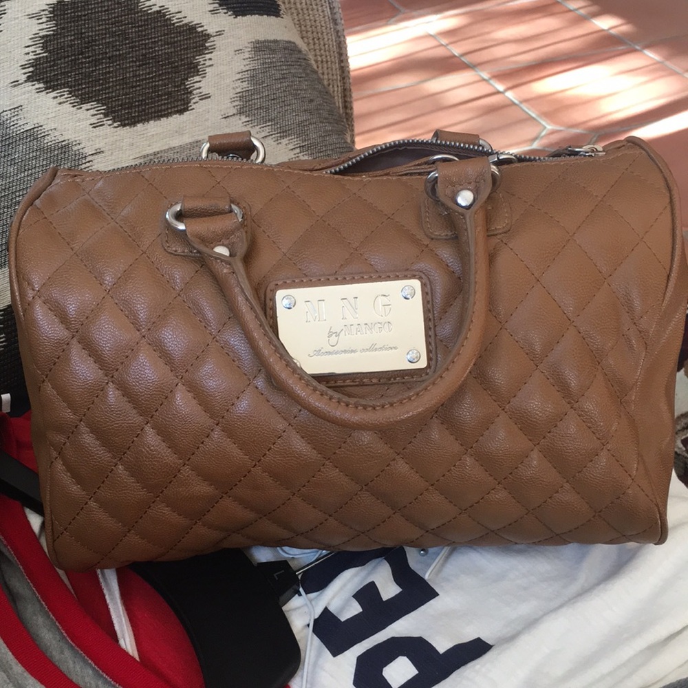 BRAND NEW NEVER WORN** MNC by mango purse!!